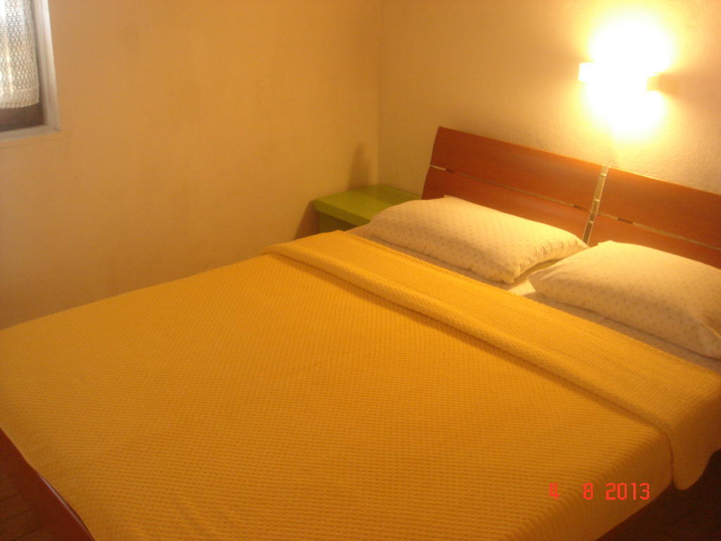 Apartments Renata Primosten Ngoại thất bức ảnh