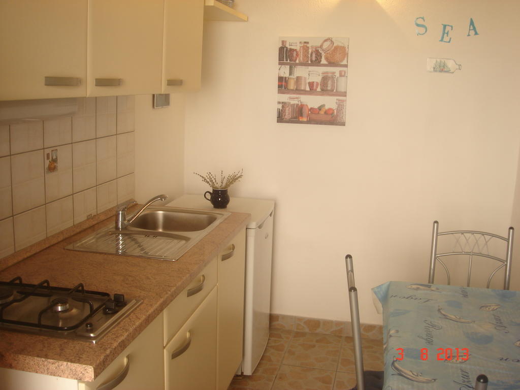 Apartments Renata Primosten Phòng bức ảnh